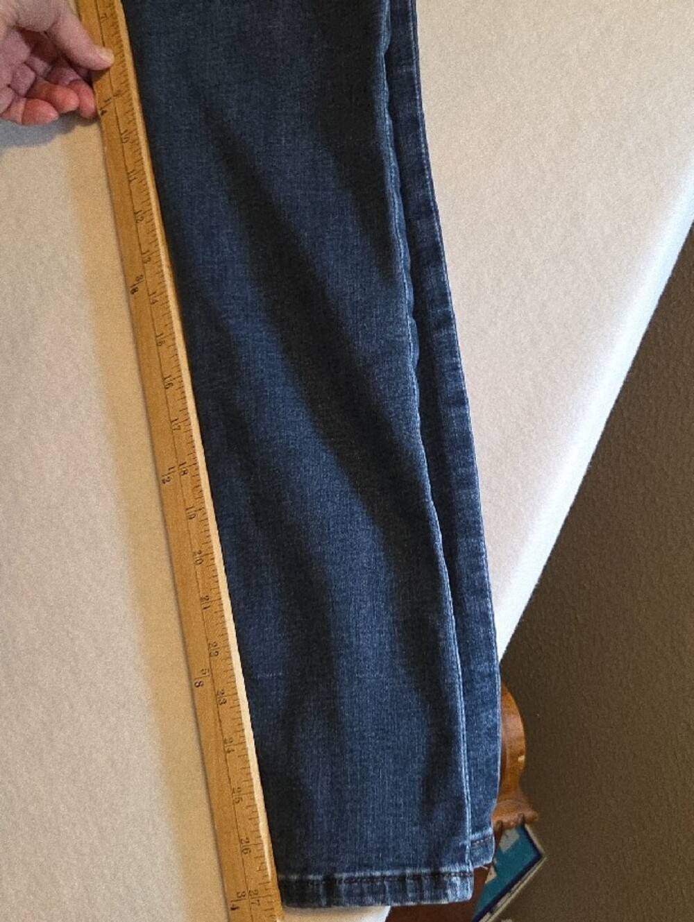 Sam Edelman Women's Skinny Jeans in Dark Indigo - Picture 6 of 8